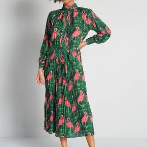 Modcloth Way To Wing It Pink Flamingo Tie Pleated Mock Neck Maxi Dress Green 8